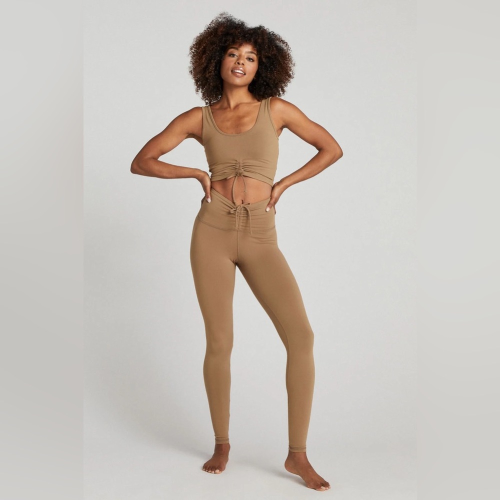 NWT Strut This Lover legging in Tobacco